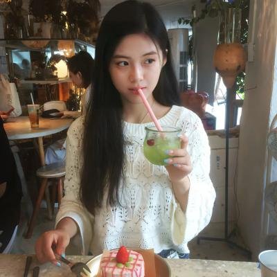 大女孩